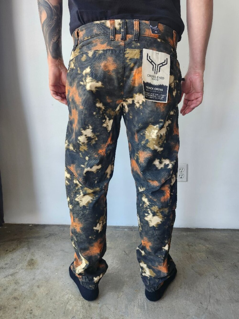 New NWT Men's Cross Eyed Moose Technical Cargo Utility Pants *Read Size Notes*